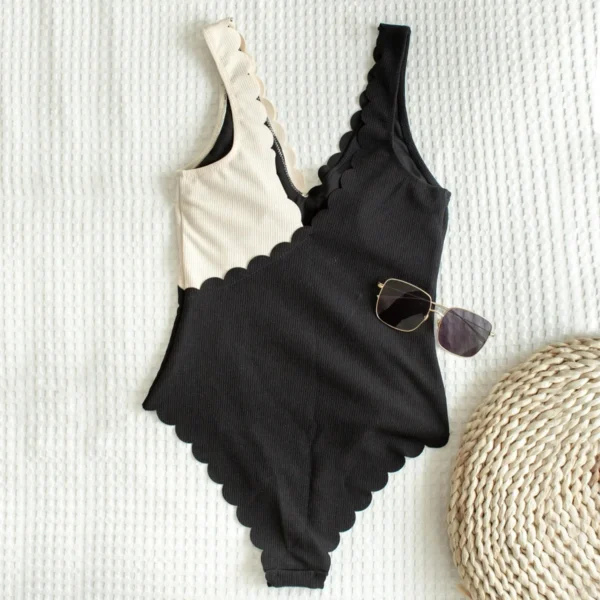 New One Piece Sexy Scallop Stitching Swimwear - Image 5